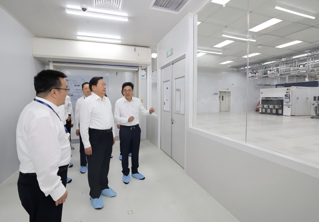 王忠林在武漢東湖高新區調研 以科技創新引領新質生產力發展 加快打造具有全國影響力的科技創新高地